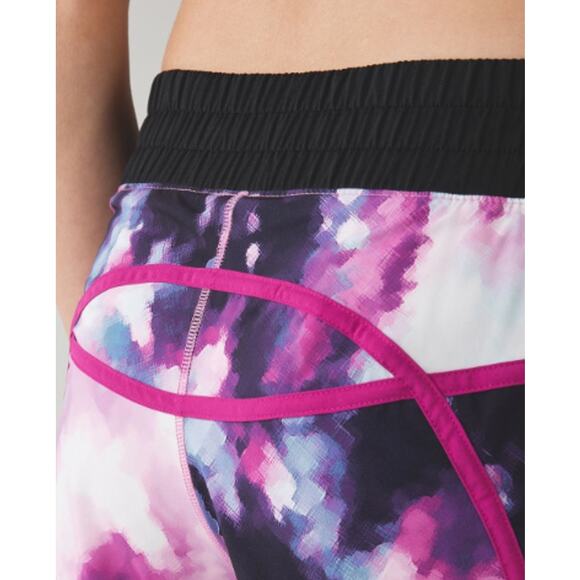 Lululemon Tracker Running Short Stretch Blooming Pixie Raspberry Size 10 - Picture 2 of 8